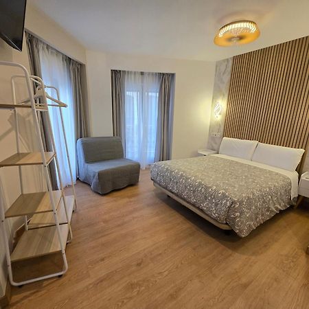 Hostal Esparteros Madrid Extérieur photo