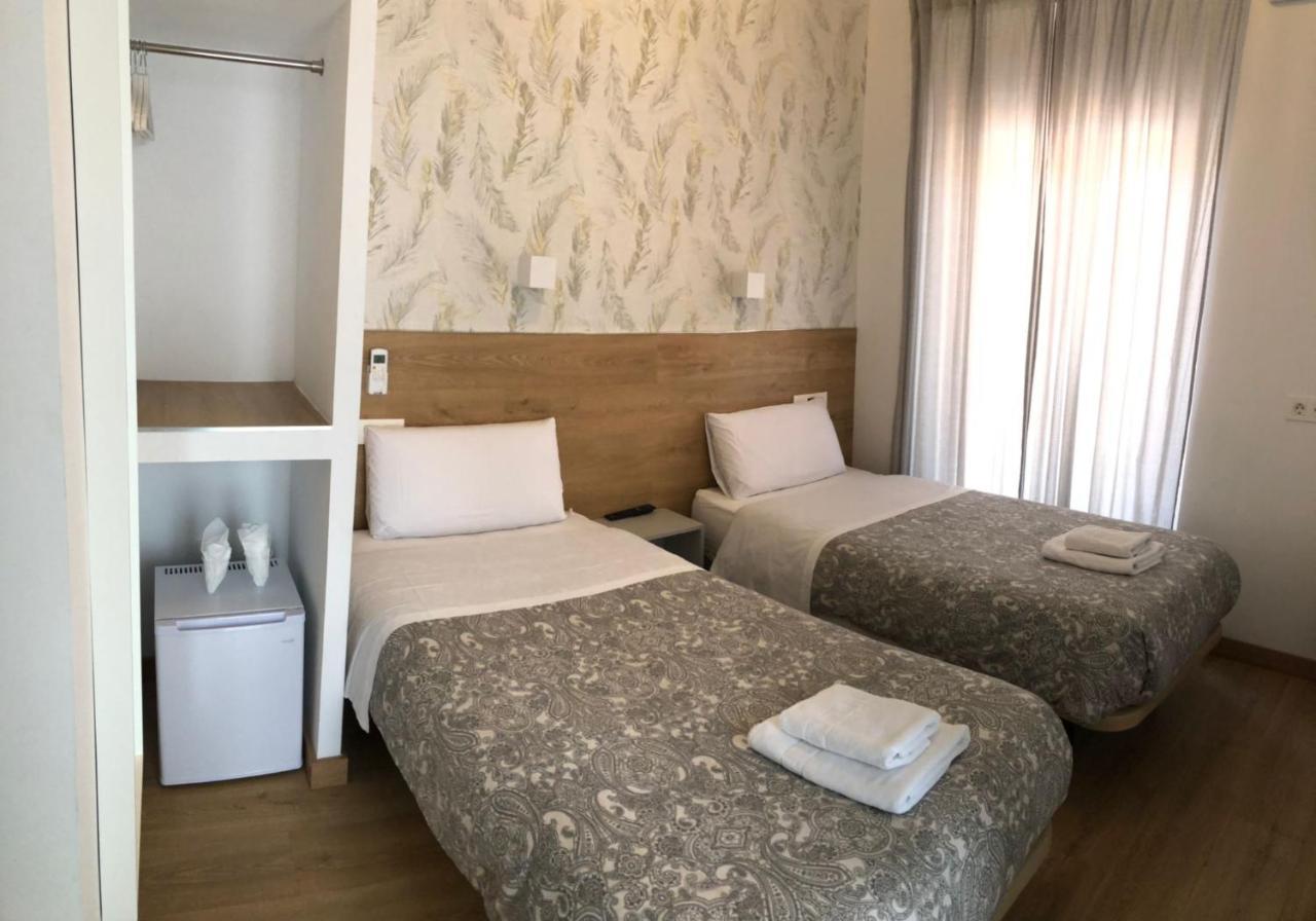 Hostal Esparteros Madrid Extérieur photo