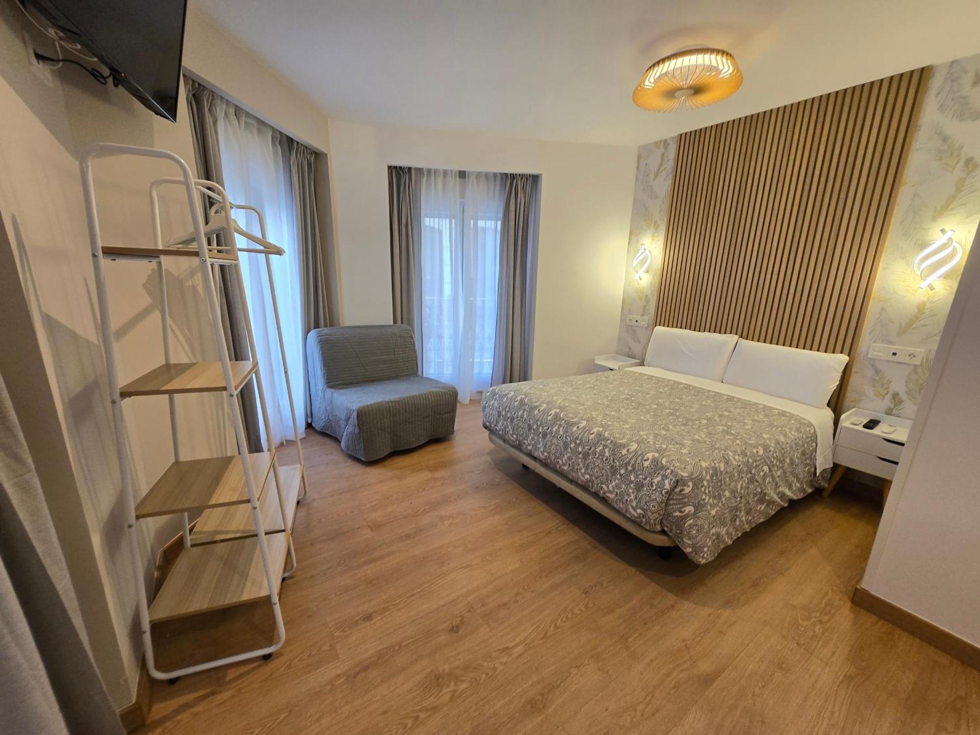 Hostal Esparteros Madrid Extérieur photo