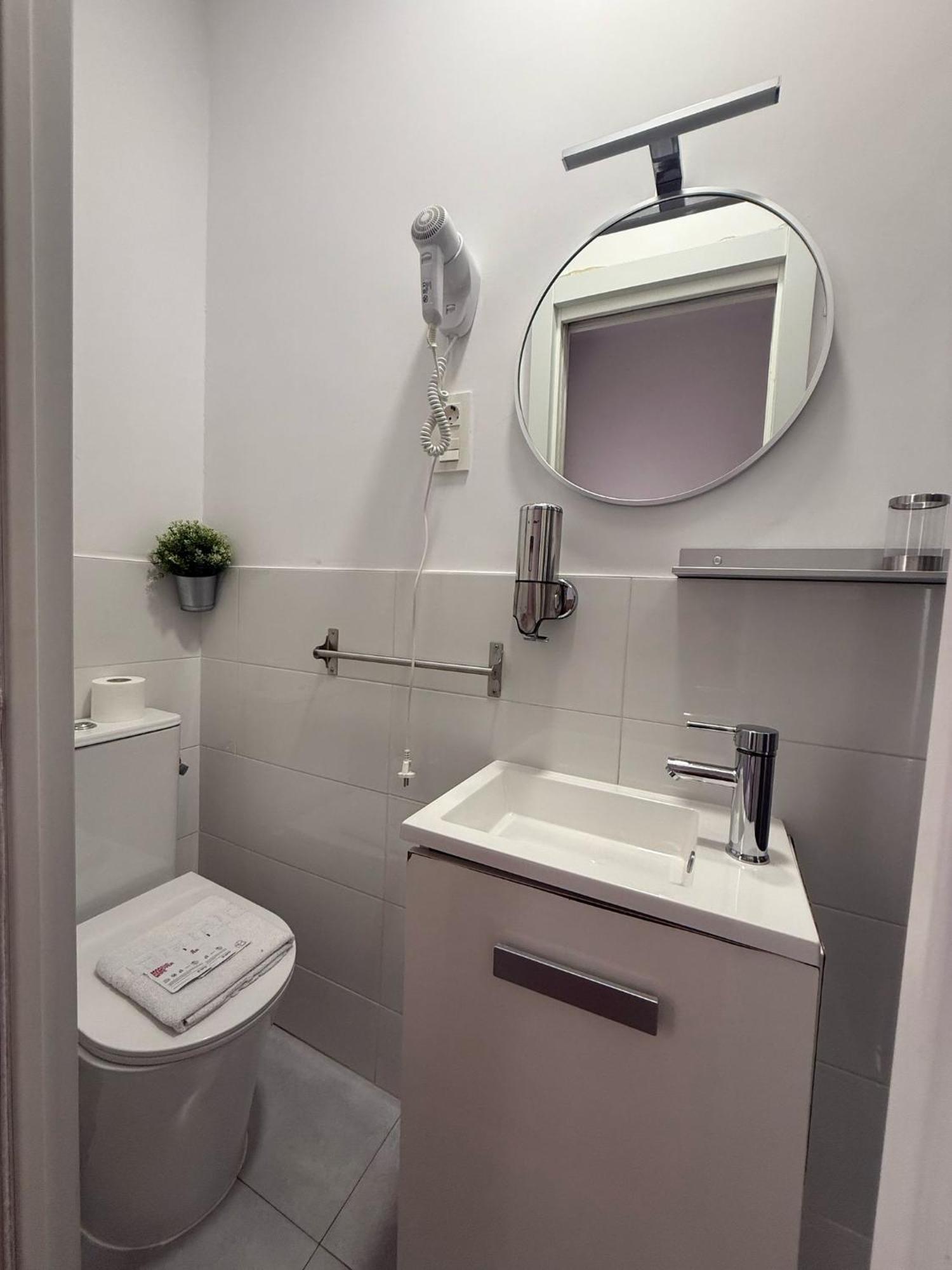 Hostal Esparteros Madrid Extérieur photo